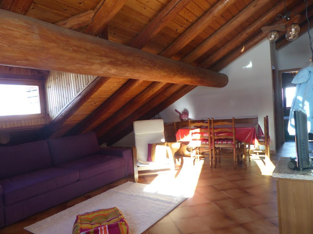 Appartamenti Grivola Ozein Exterior photo