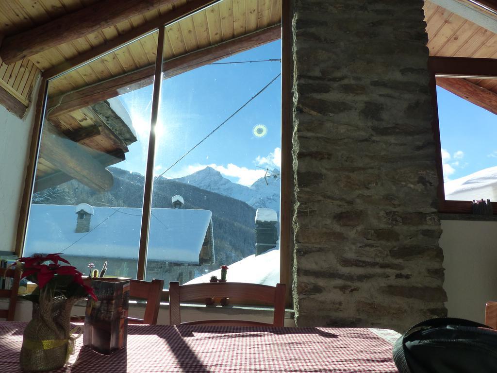 Appartamenti Grivola Ozein Exterior photo